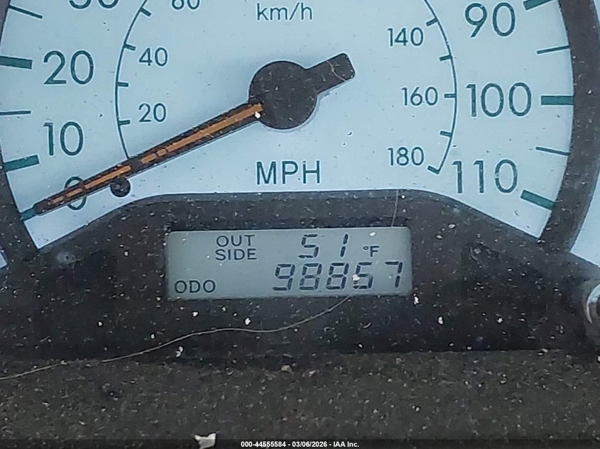 2004 Toyota Corolla Le VIN: 1NXBR38E84Z335825 Lot: 44555584