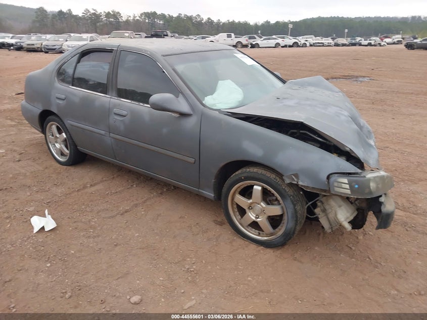 2000 Nissan Altima Gle/Gxe/Se/Xe