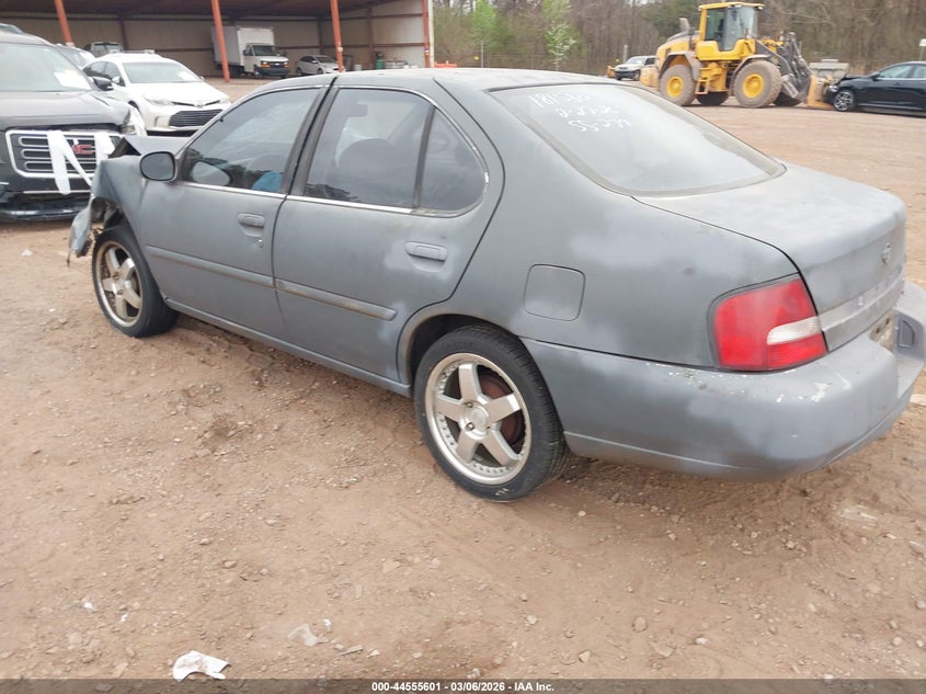 2000 Nissan Altima Gle/Gxe/Se/Xe