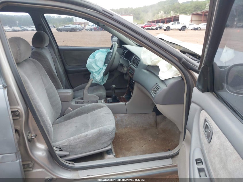 2000 Nissan Altima Gle/Gxe/Se/Xe