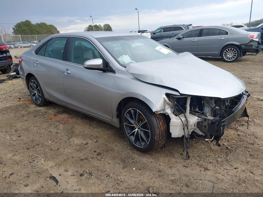 2017 Toyota Camry Xse