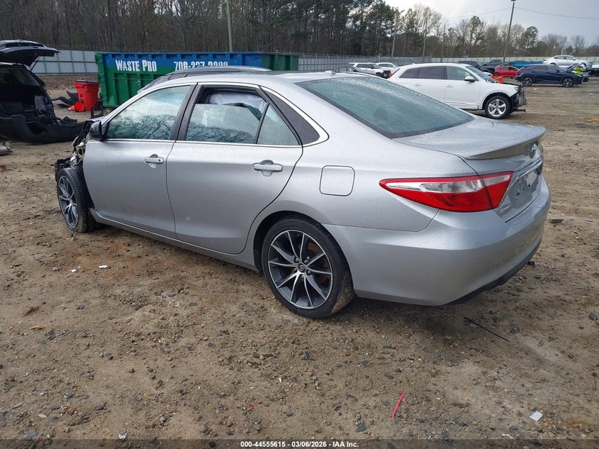 2017 Toyota Camry Xse