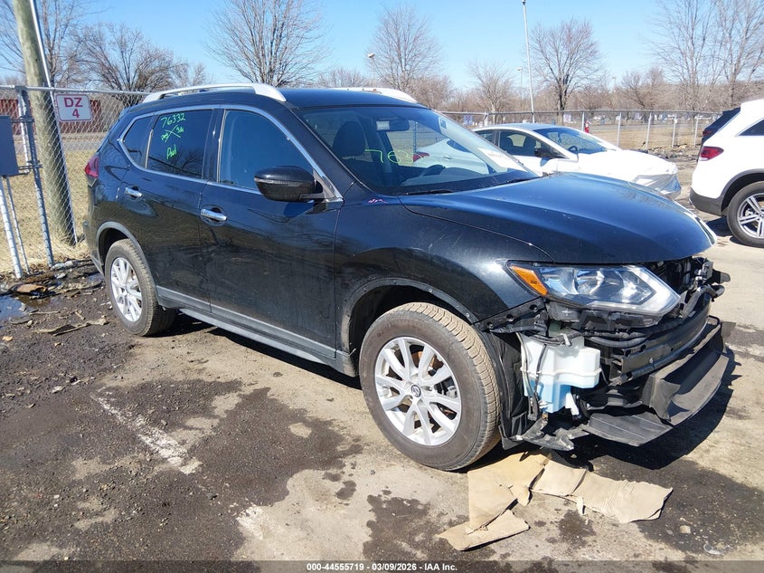 2018 Nissan Rogue Sv