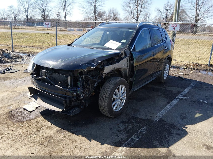 2018 Nissan Rogue Sv