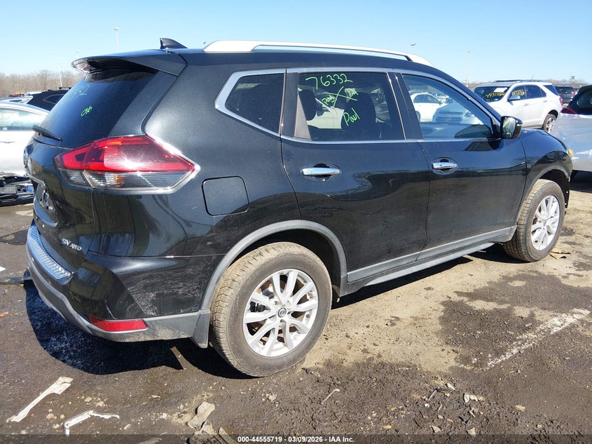 2018 Nissan Rogue Sv