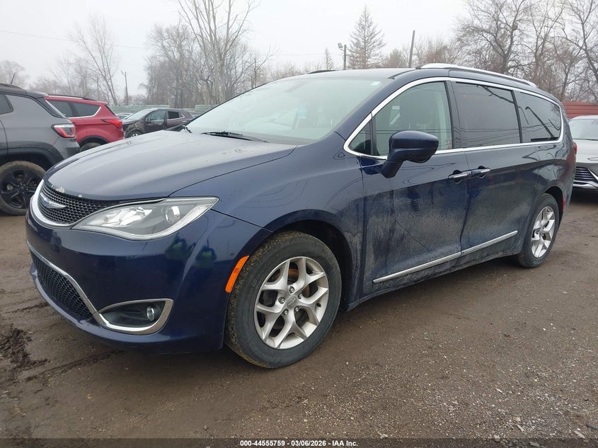 2018 Chrysler Pacifica Touring L Plus