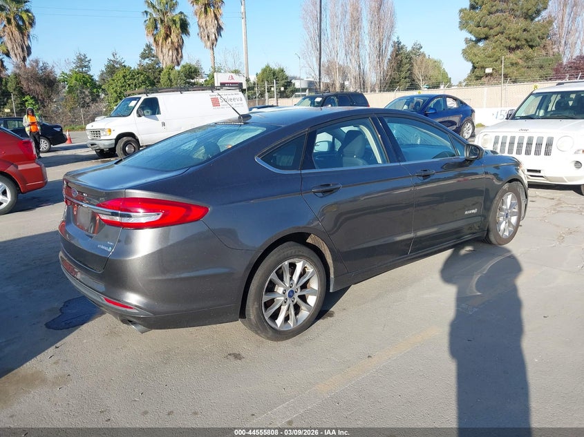 2017 Ford Fusion Hybrid Se