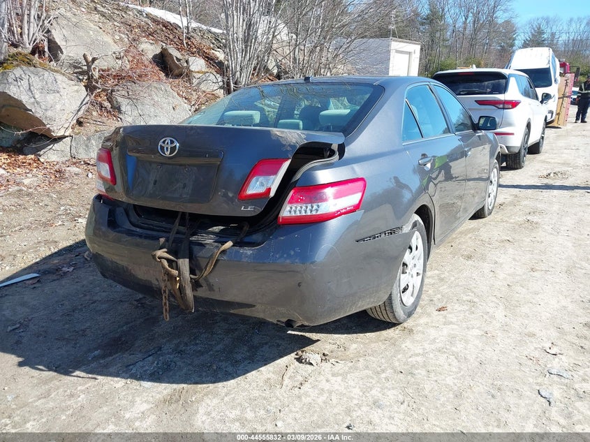2010 Toyota Camry Le