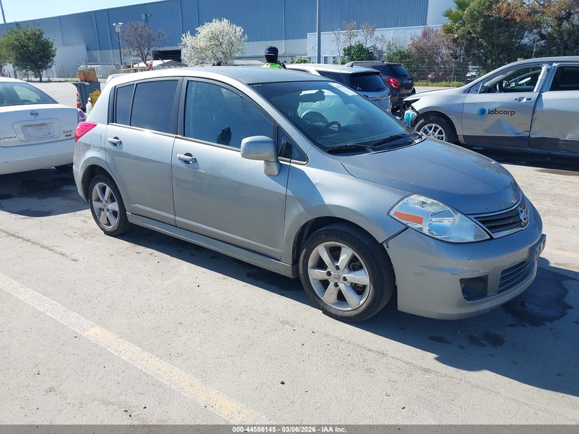 2011 Nissan Versa 1.8Sl