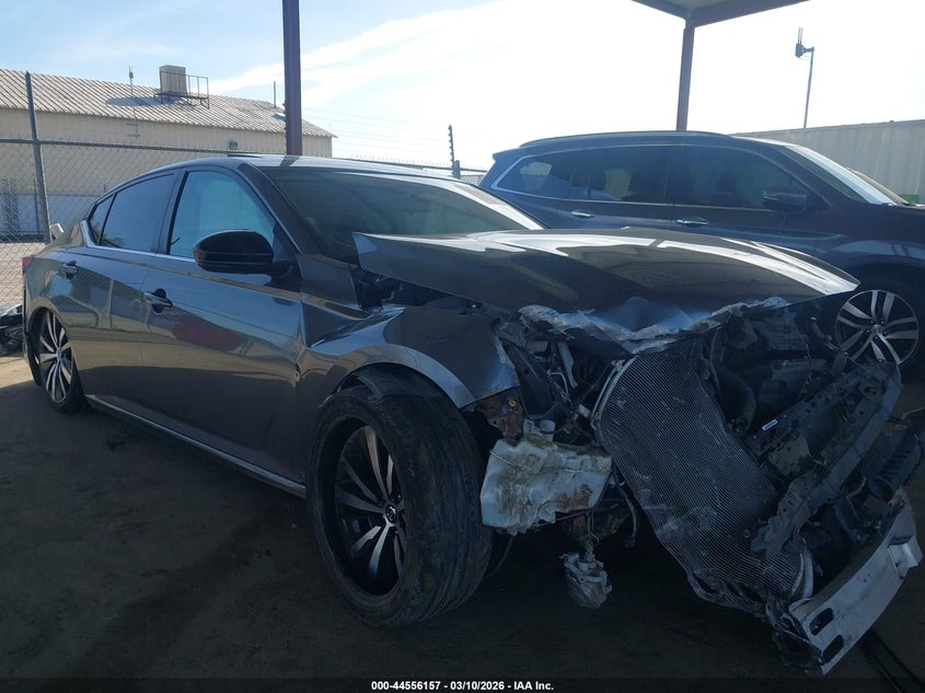 2020 Nissan Altima Sr Fwd