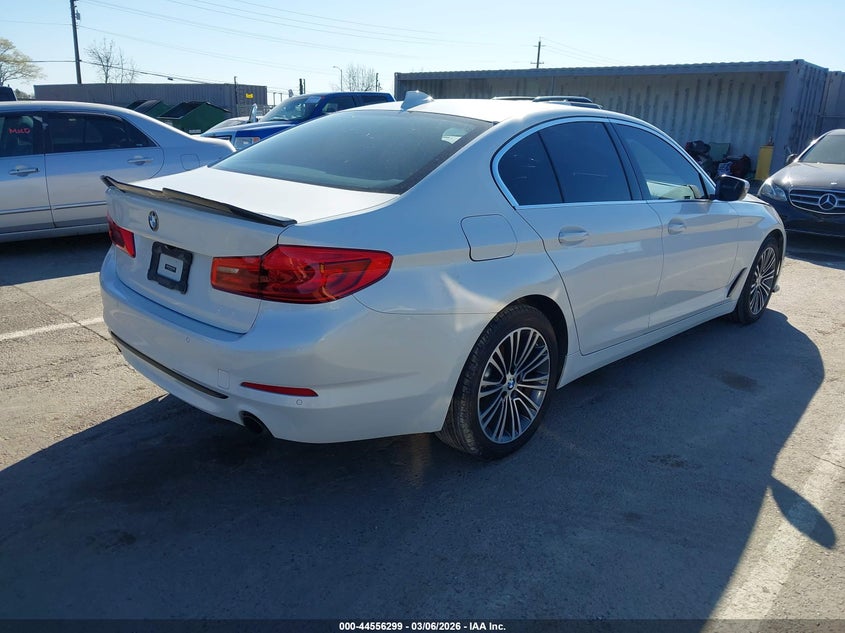 2019 BMW 530I