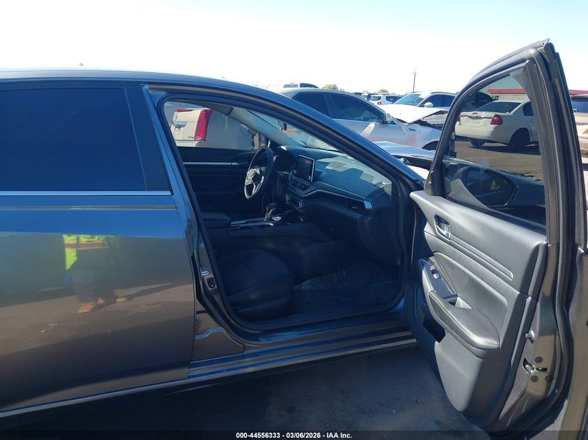 2023 Nissan Altima Sv Fwd