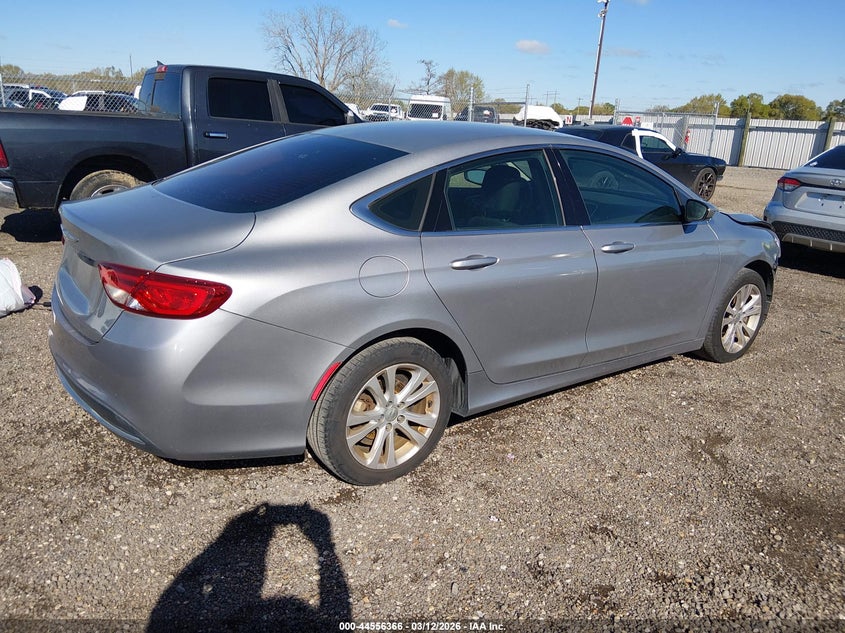 2015 Chrysler 200 Limited