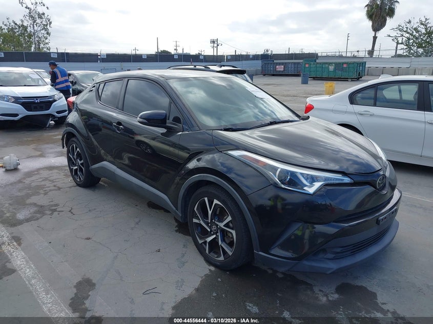2018 TOYOTA C-HR XLE