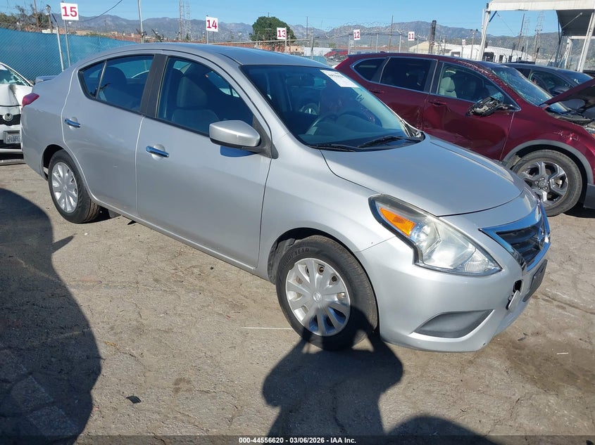 2019 Nissan Versa 1.6 Sv