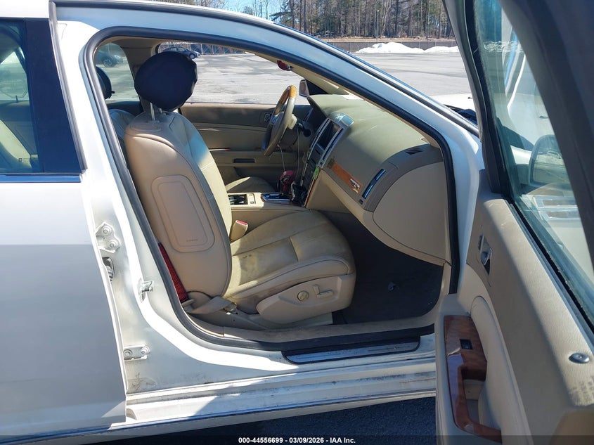 2010 Cadillac Sts Luxury Package