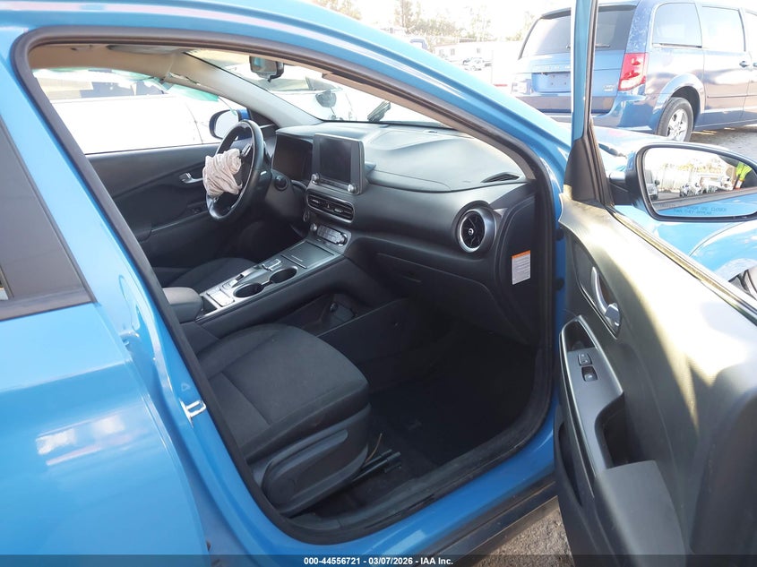 2022 Hyundai Kona Electric Sel