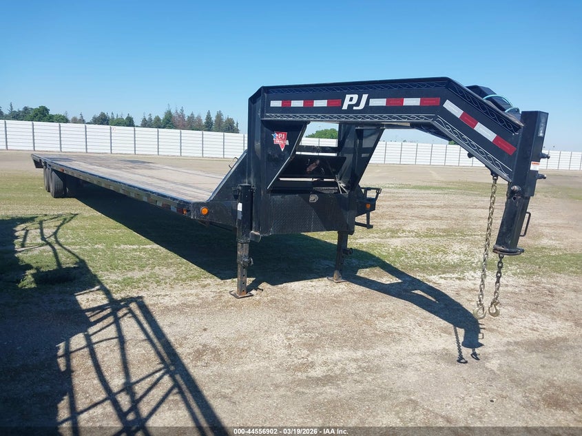 2022 PJ TRAILERS UNKNOWN  (VIN: 4P53F4929N1382060)