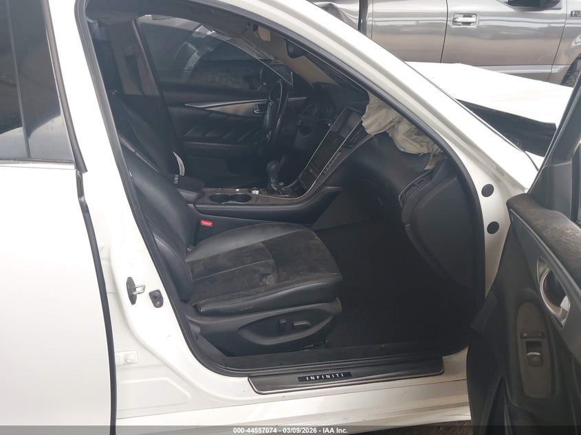 2014 Infiniti Q50 Premium