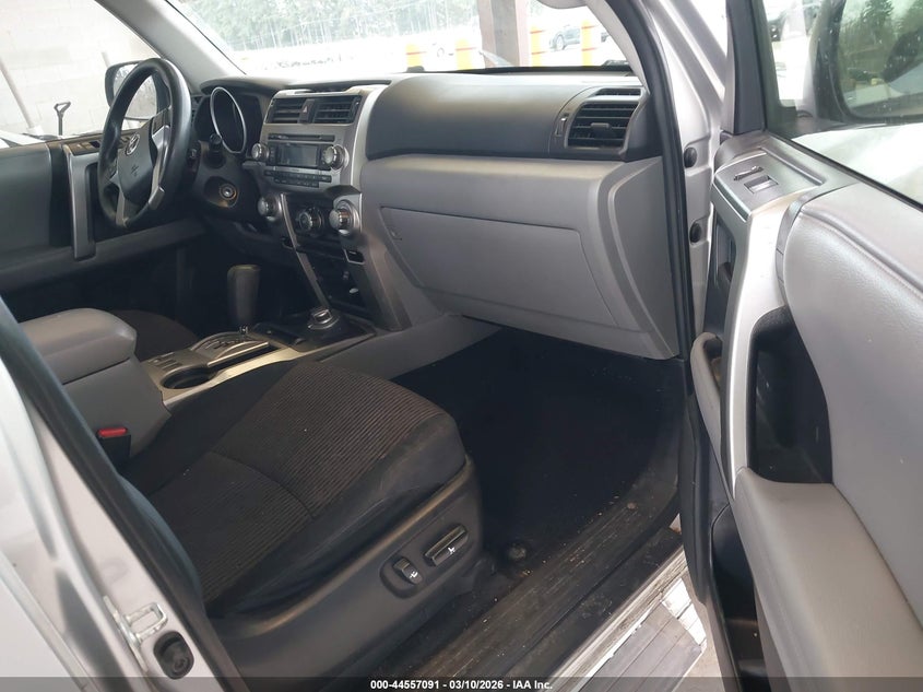 2013 Toyota 4Runner Sr5