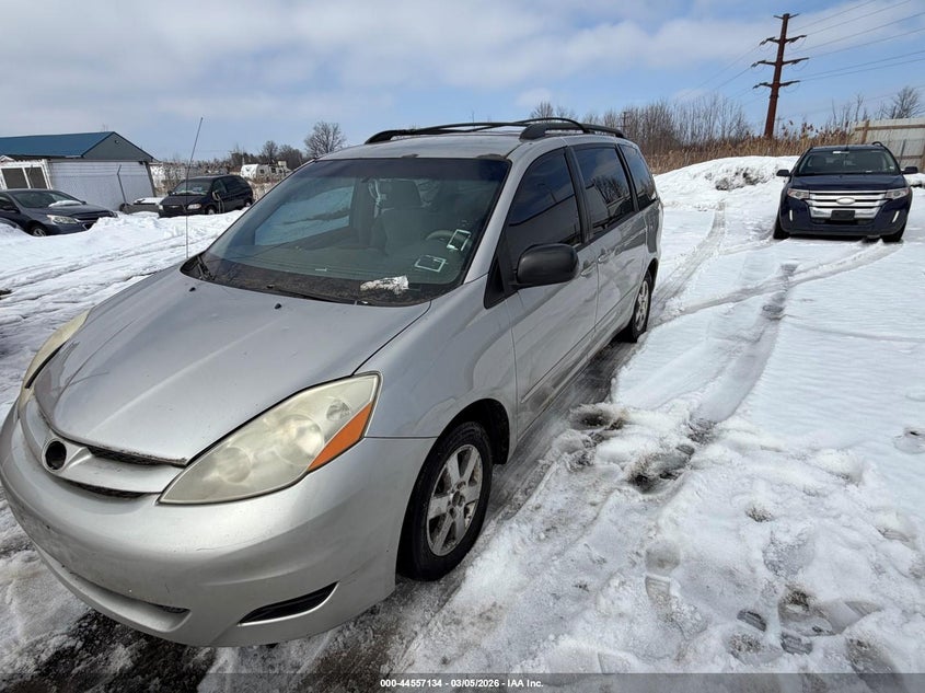 2007 Toyota Sienna Le