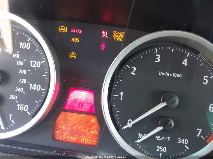 2004 BMW 645Ci VIN: WBAEK73424B321519 Lot: 44557286