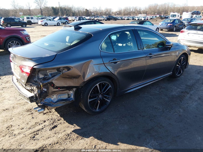 2019 Toyota Camry Xse
