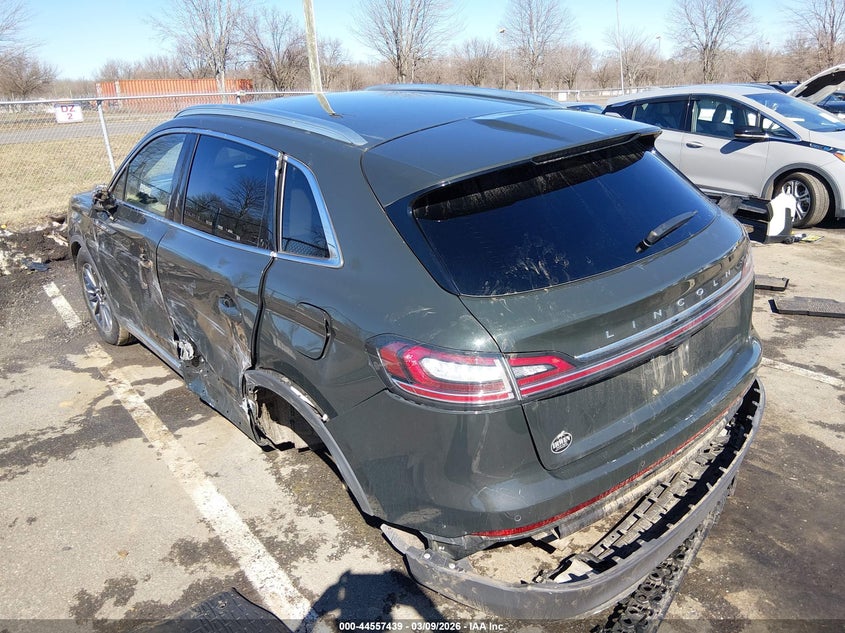 2023 Lincoln Nautilus Standard