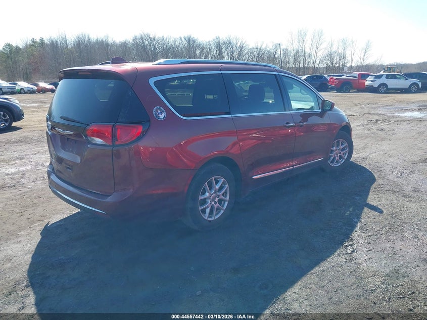 2020 Chrysler Pacifica Touring L