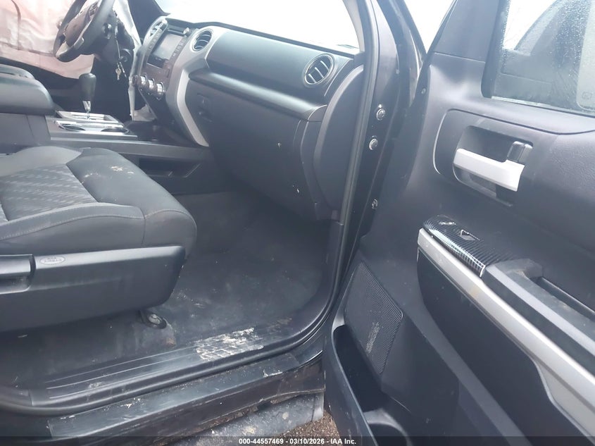 2018 Toyota Tundra Sr5 5.7L V8