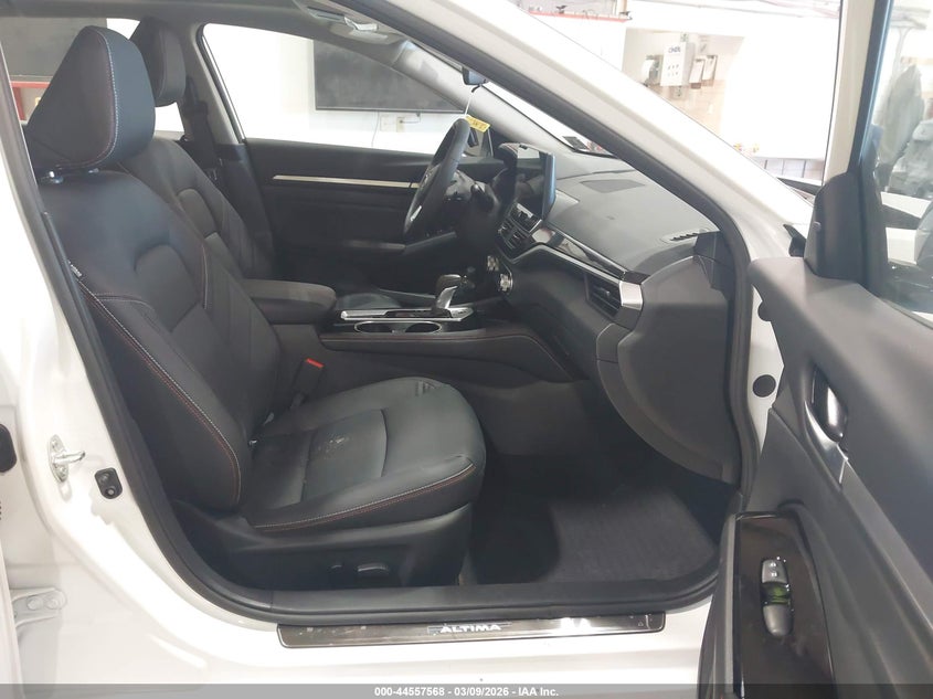 2025 Nissan Altima Sr Awd