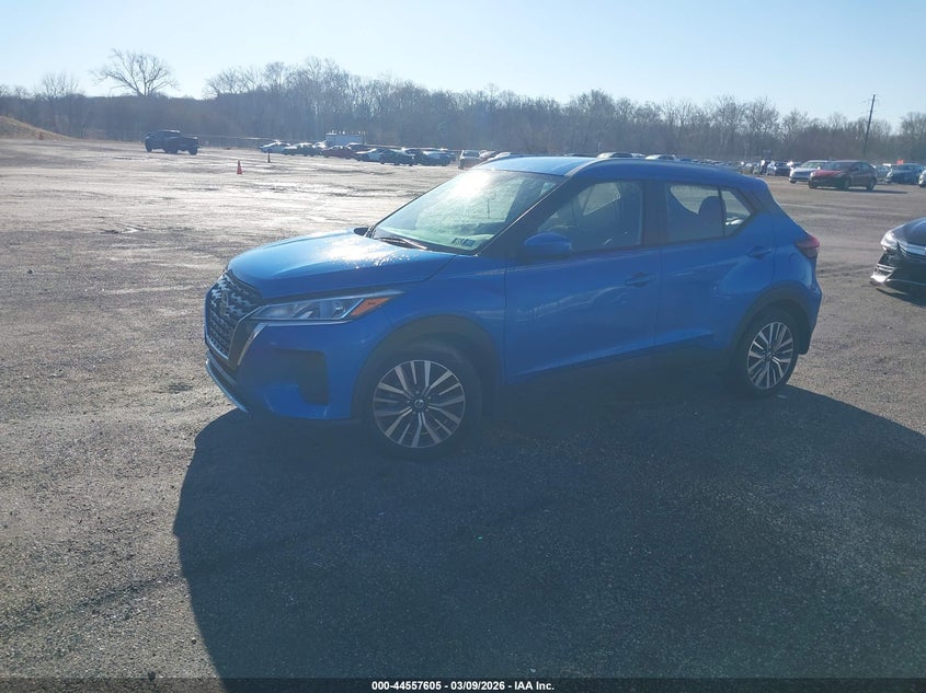 2021 Nissan Kicks Sv Xtronic Cvt
