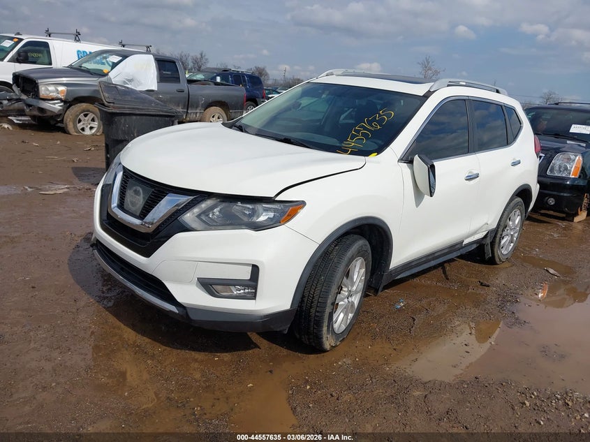 2017 Nissan Rogue Sv