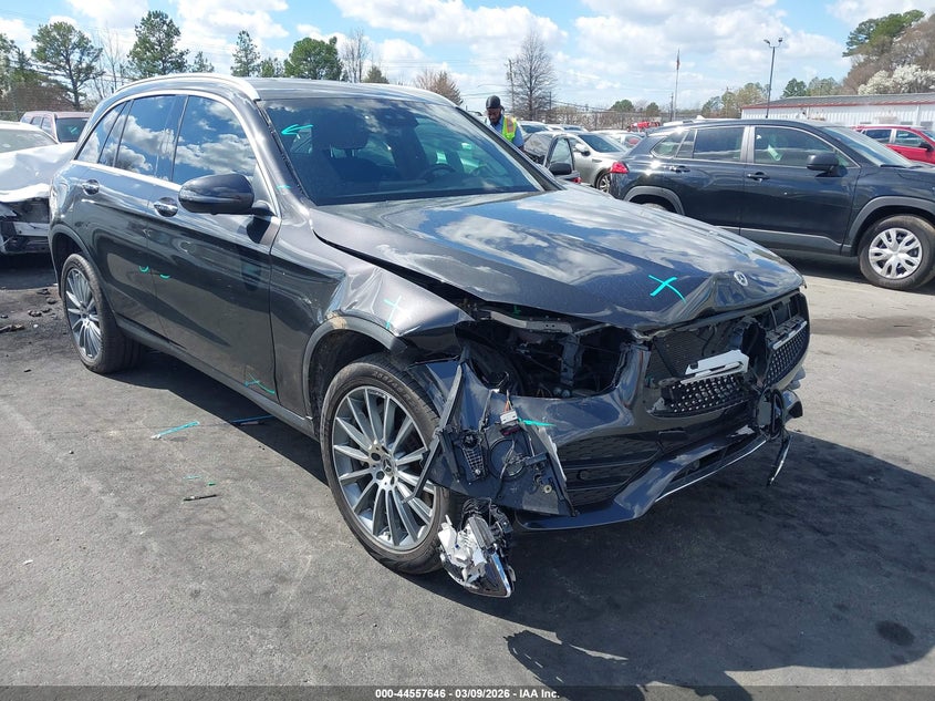 2022 Mercedes-Benz Glc 300 Suv
