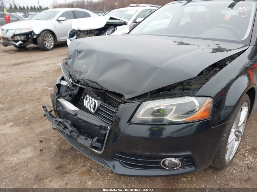 2011 Audi A3 2.0T Premium VIN: WAUKEAFM3BA009165 Lot: 44557747