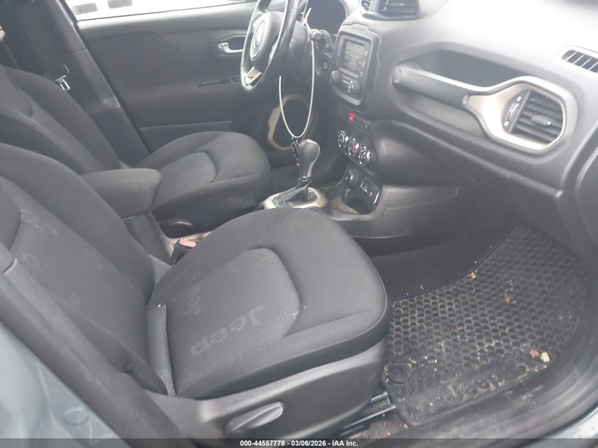 2017 Jeep Renegade Latitude 4X4