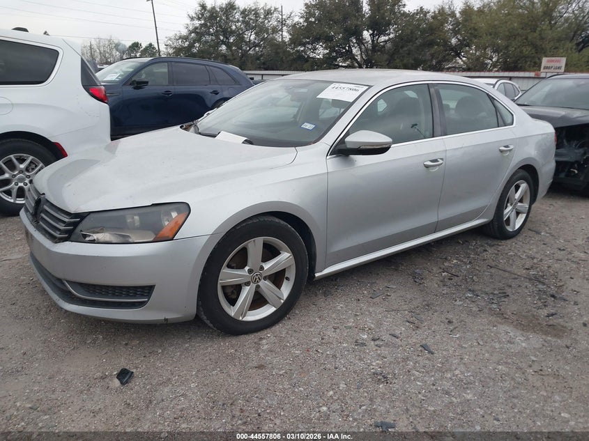 2012 Volkswagen Passat 2.5L Se
