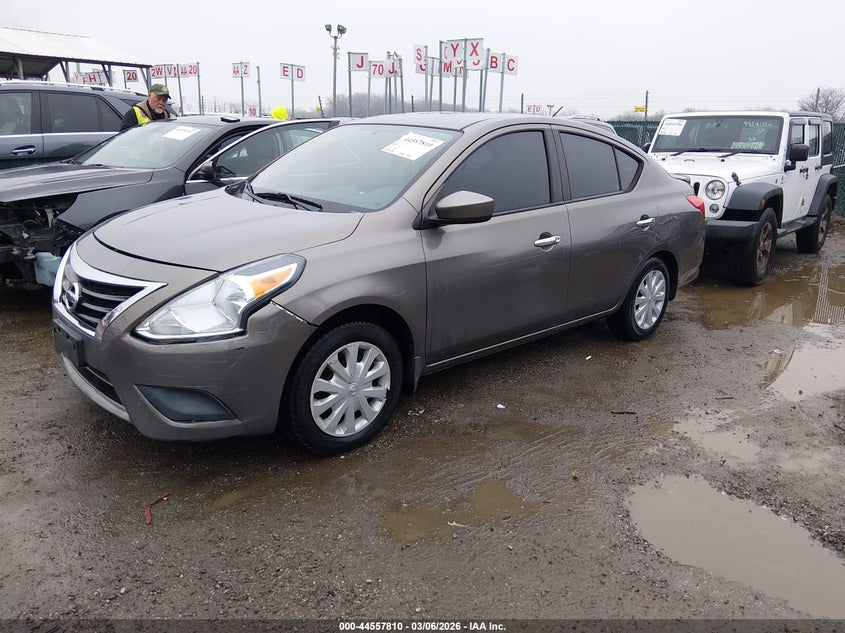 2015 Nissan Versa 1.6 Sv