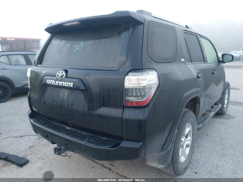 2022 Toyota 4Runner Sr5