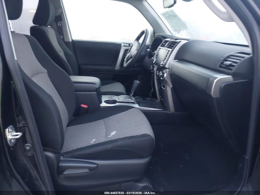 2022 Toyota 4Runner Sr5