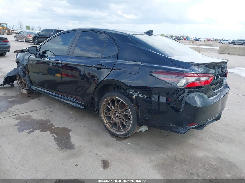 2023 Toyota Camry Se Nightshade Edition
