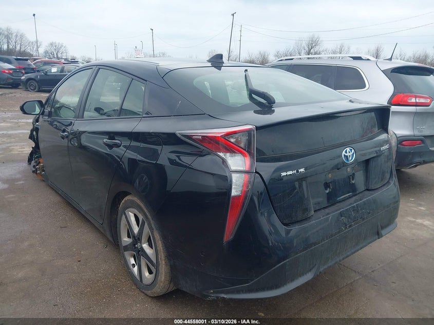 2016 Toyota Prius Three Touring