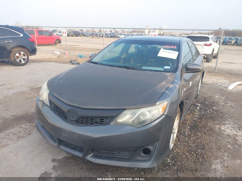 2014 Toyota Camry Se