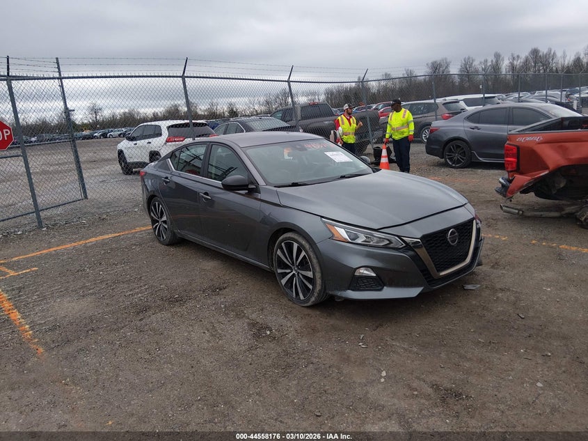 2022 Nissan Altima Sr Fwd