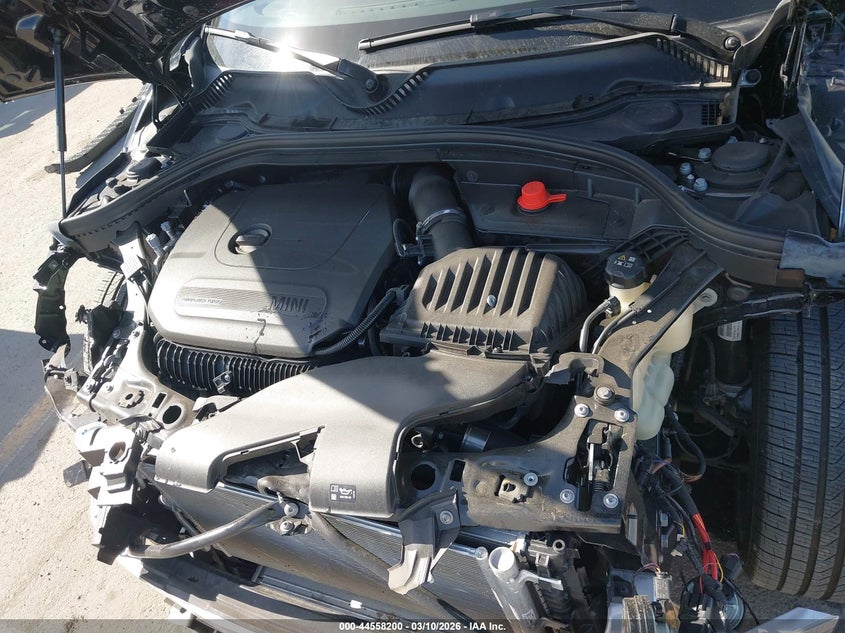 2024 Mini Clubman Cooper S VIN: WMWXJ1C04R2V93910 Lot: 44558200