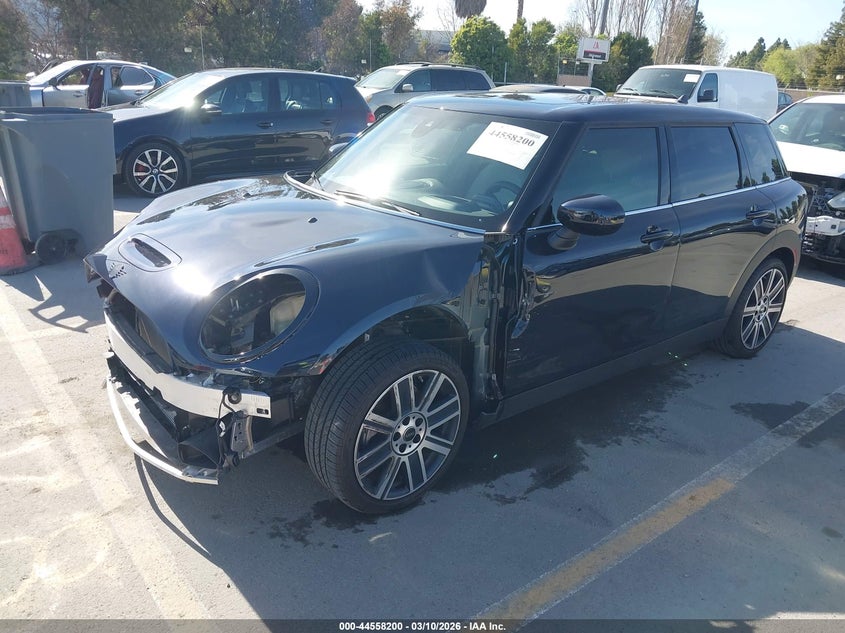 2024 MINI CLUBMAN auction photo 2