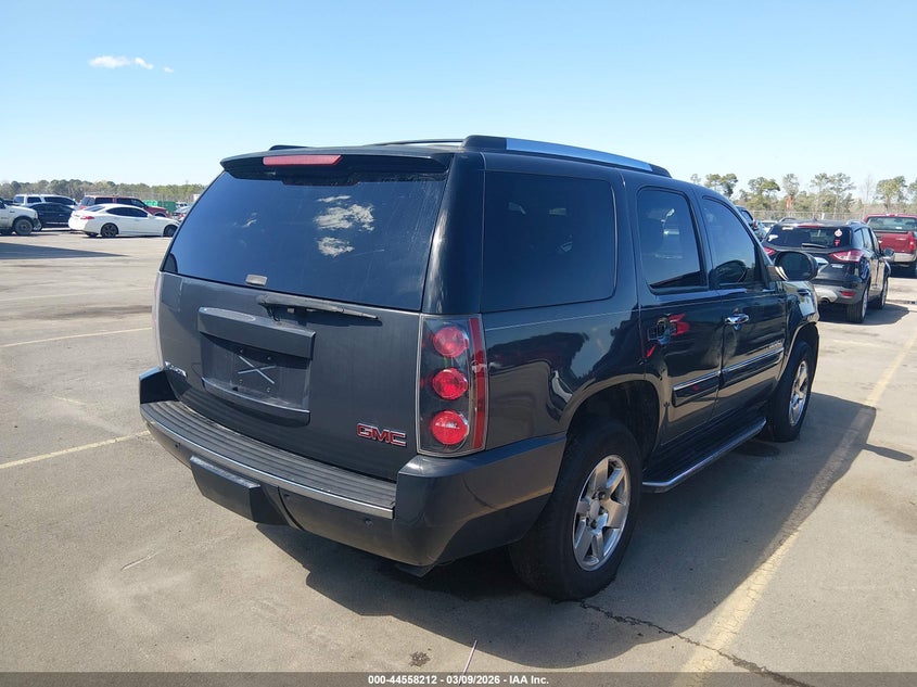 2008 GMC Yukon Denali