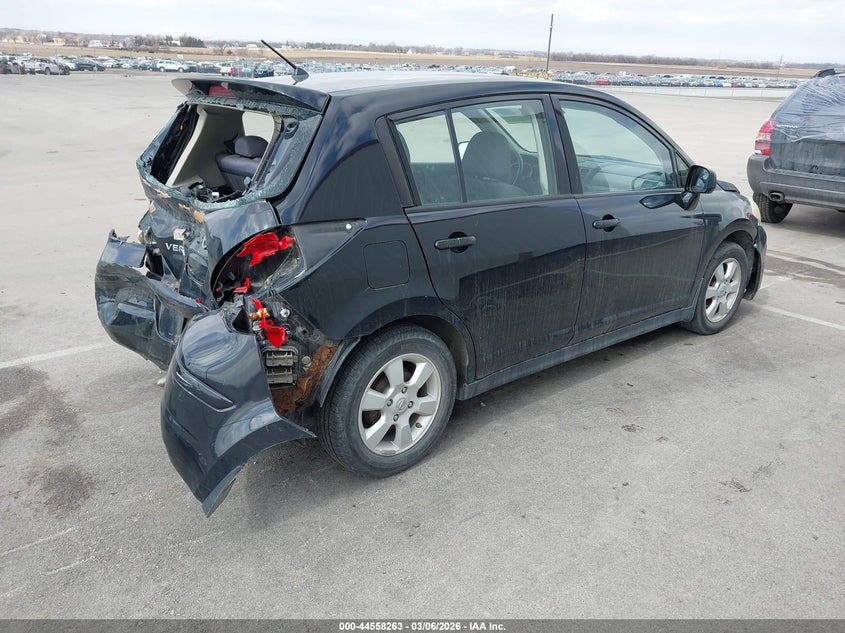 2008 Nissan Versa 1.8Sl