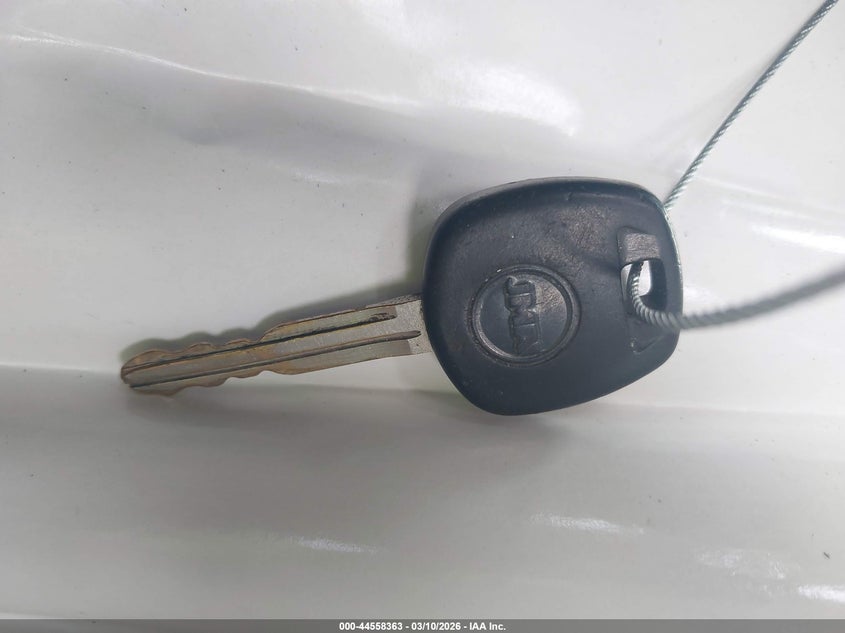 2008 Toyota Tundra Sr5 5.7L V8 VIN: 5TFRV54158X061145 Lot: 44558363