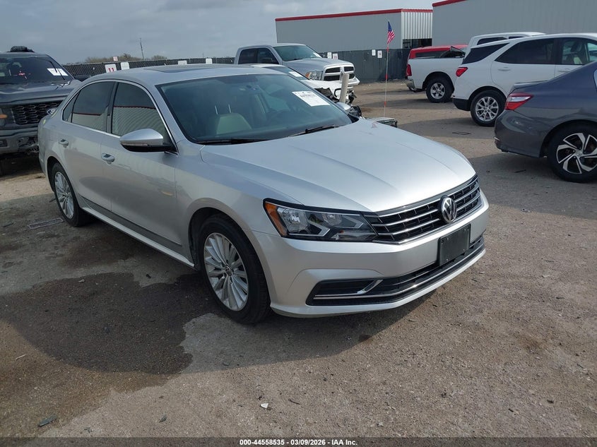 2017 Volkswagen Passat 1.8T Se